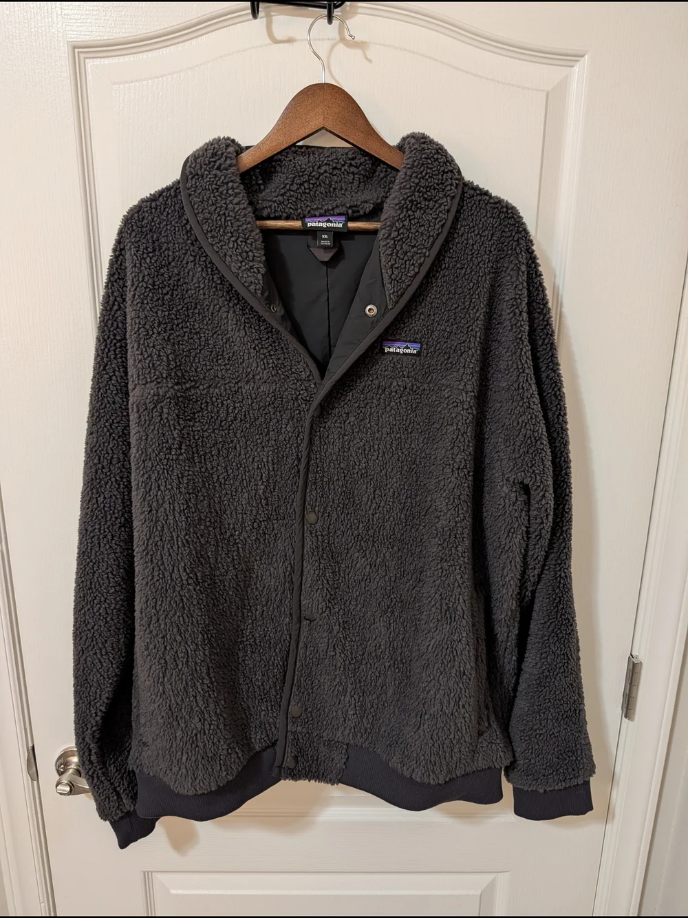 Patagonia Men's Dark Gray Sherpa Fleece Jacket